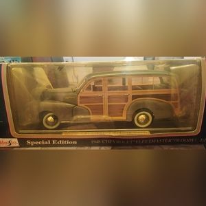 Maisto 1948 Chevrolet Fleetmaster (Woody)